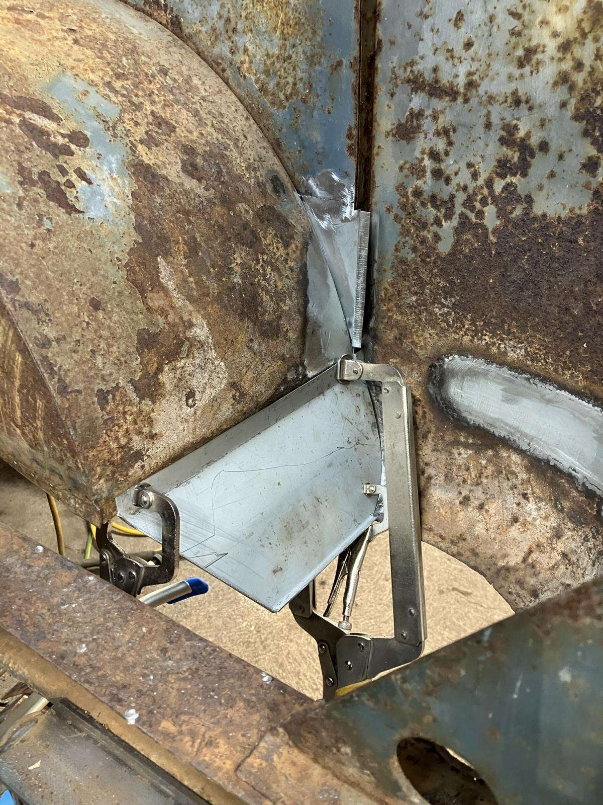 Image may have been reduced in size. Click image to view fullscreen.