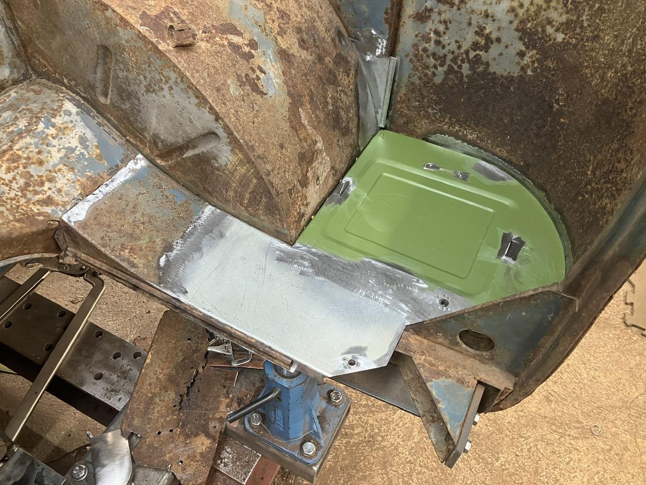 Image may have been reduced in size. Click image to view fullscreen.