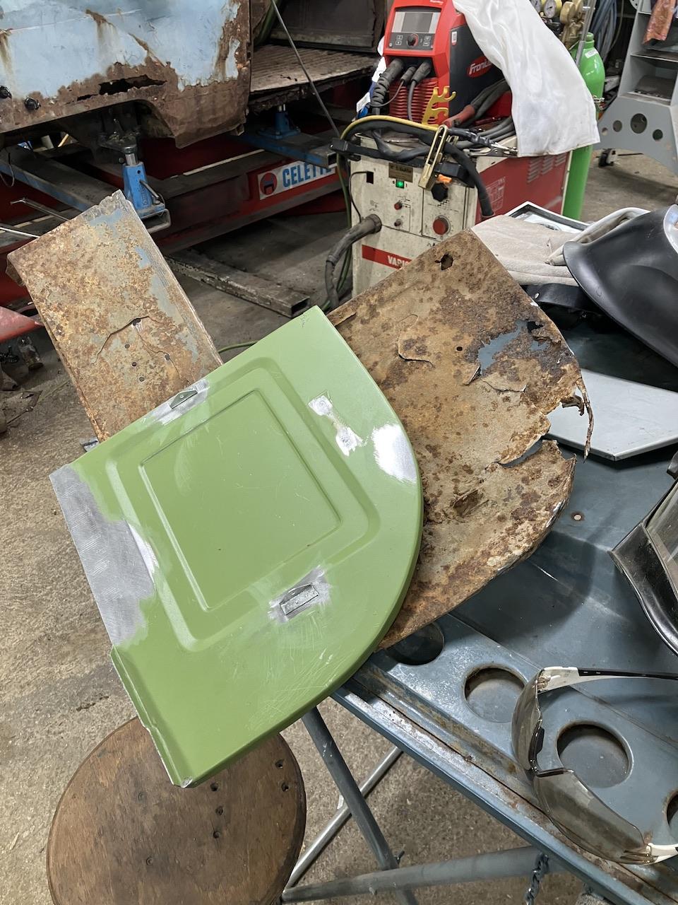 Image may have been reduced in size. Click image to view fullscreen.