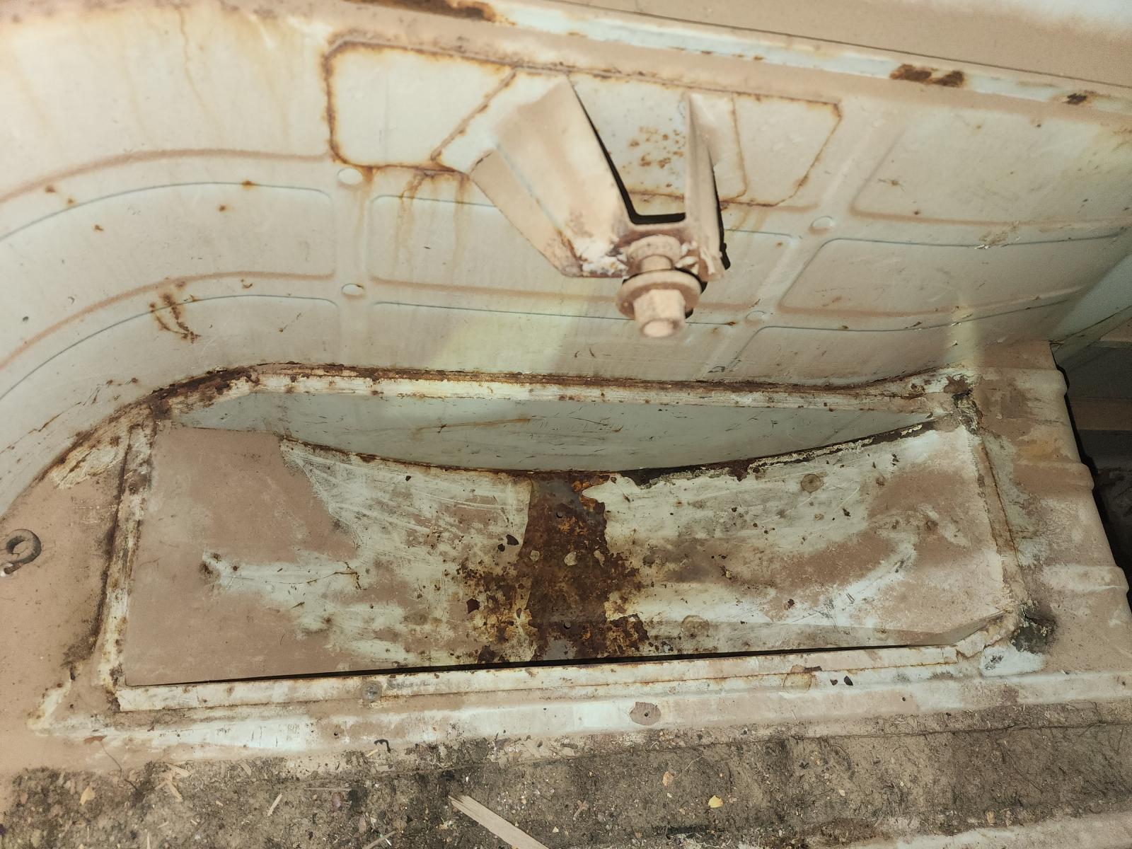 Image may have been reduced in size. Click image to view fullscreen.