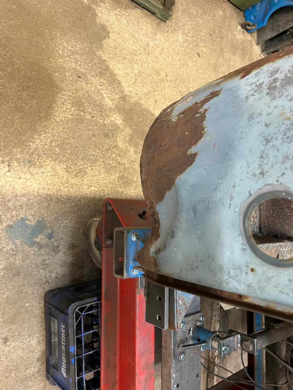 Image may have been reduced in size. Click image to view fullscreen.