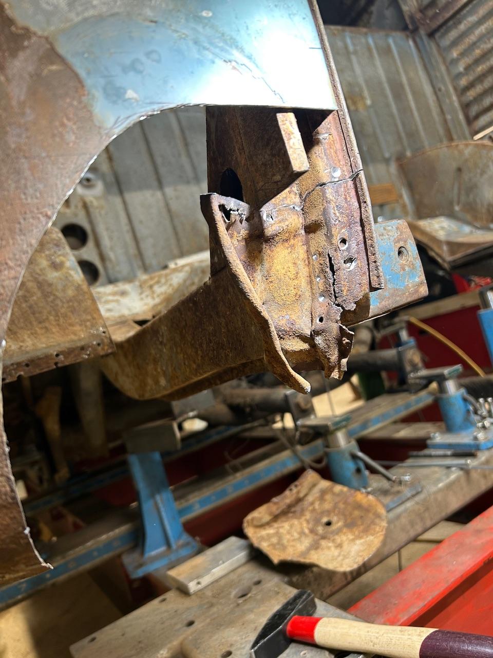 Image may have been reduced in size. Click image to view fullscreen.