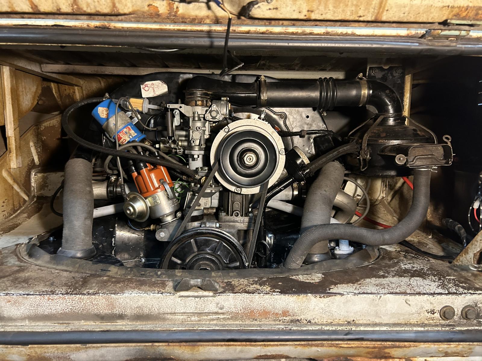 Image may have been reduced in size. Click image to view fullscreen.