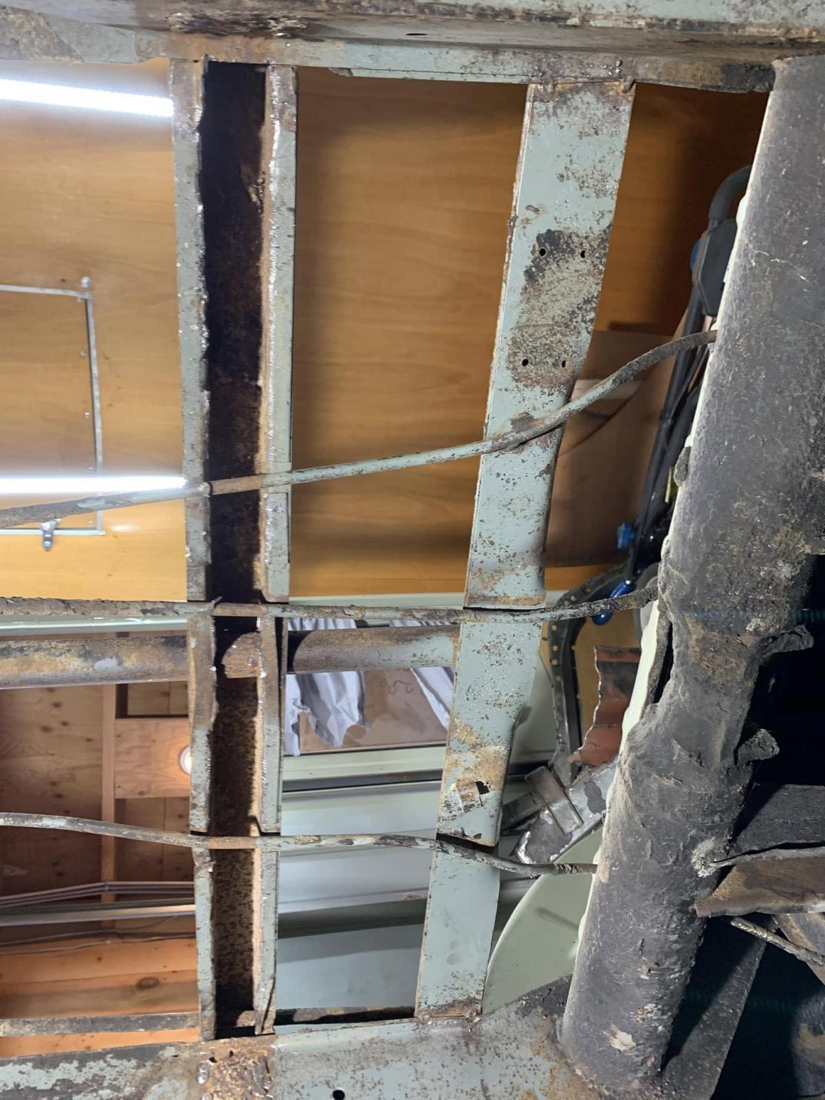 Image may have been reduced in size. Click image to view fullscreen.