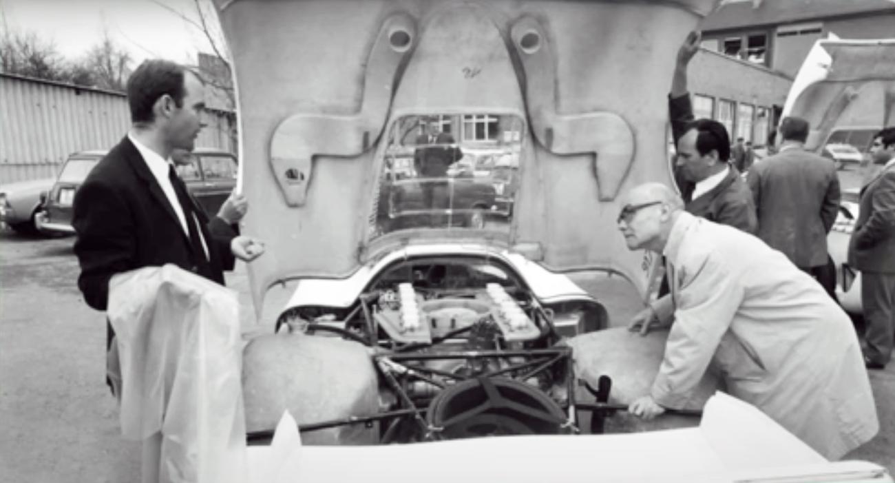 Image may have been reduced in size. Click image to view fullscreen.