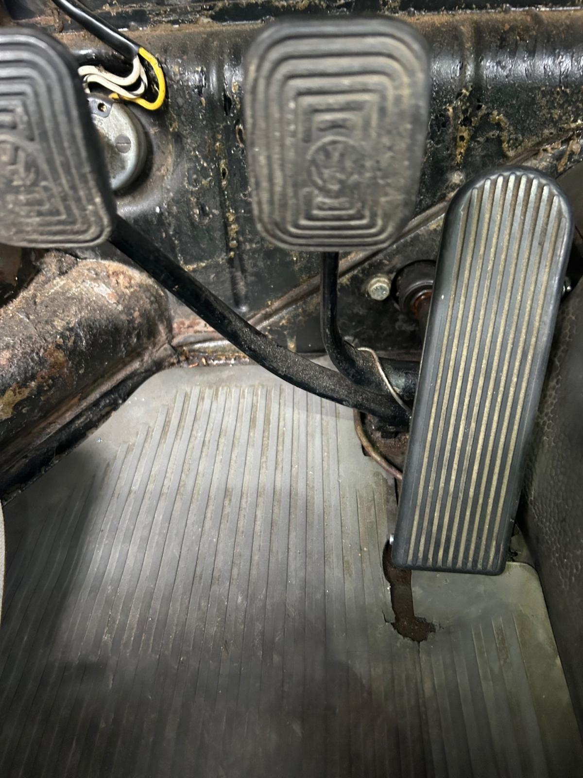 Image may have been reduced in size. Click image to view fullscreen.