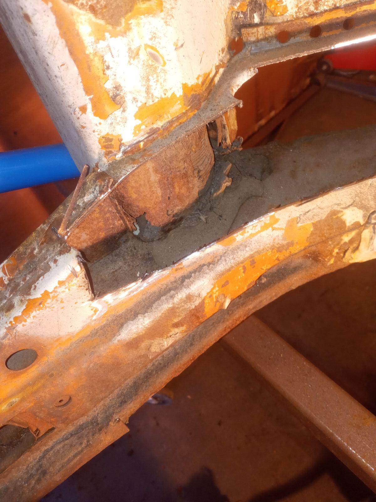 Image may have been reduced in size. Click image to view fullscreen.