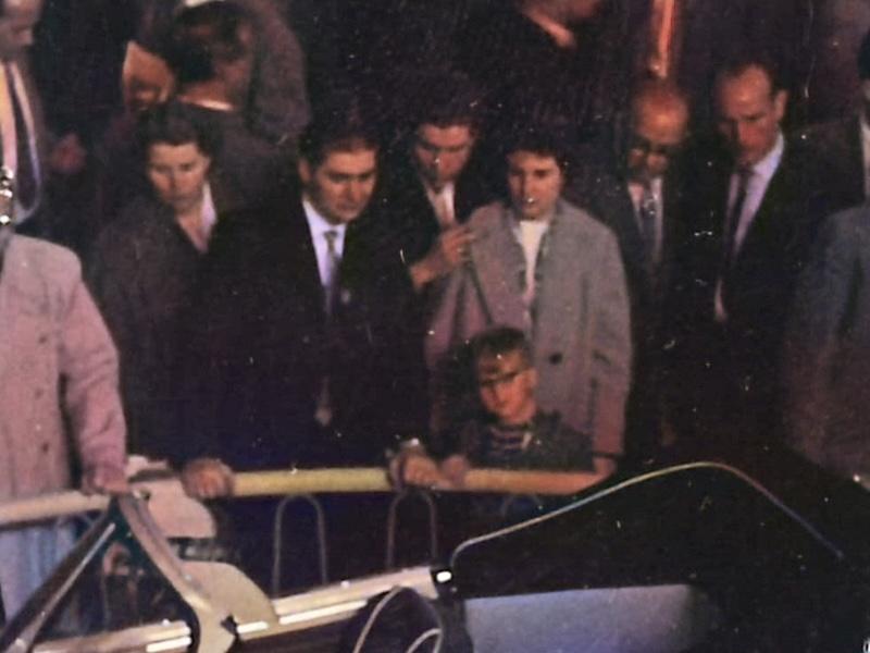 Image may have been reduced in size. Click image to view fullscreen.