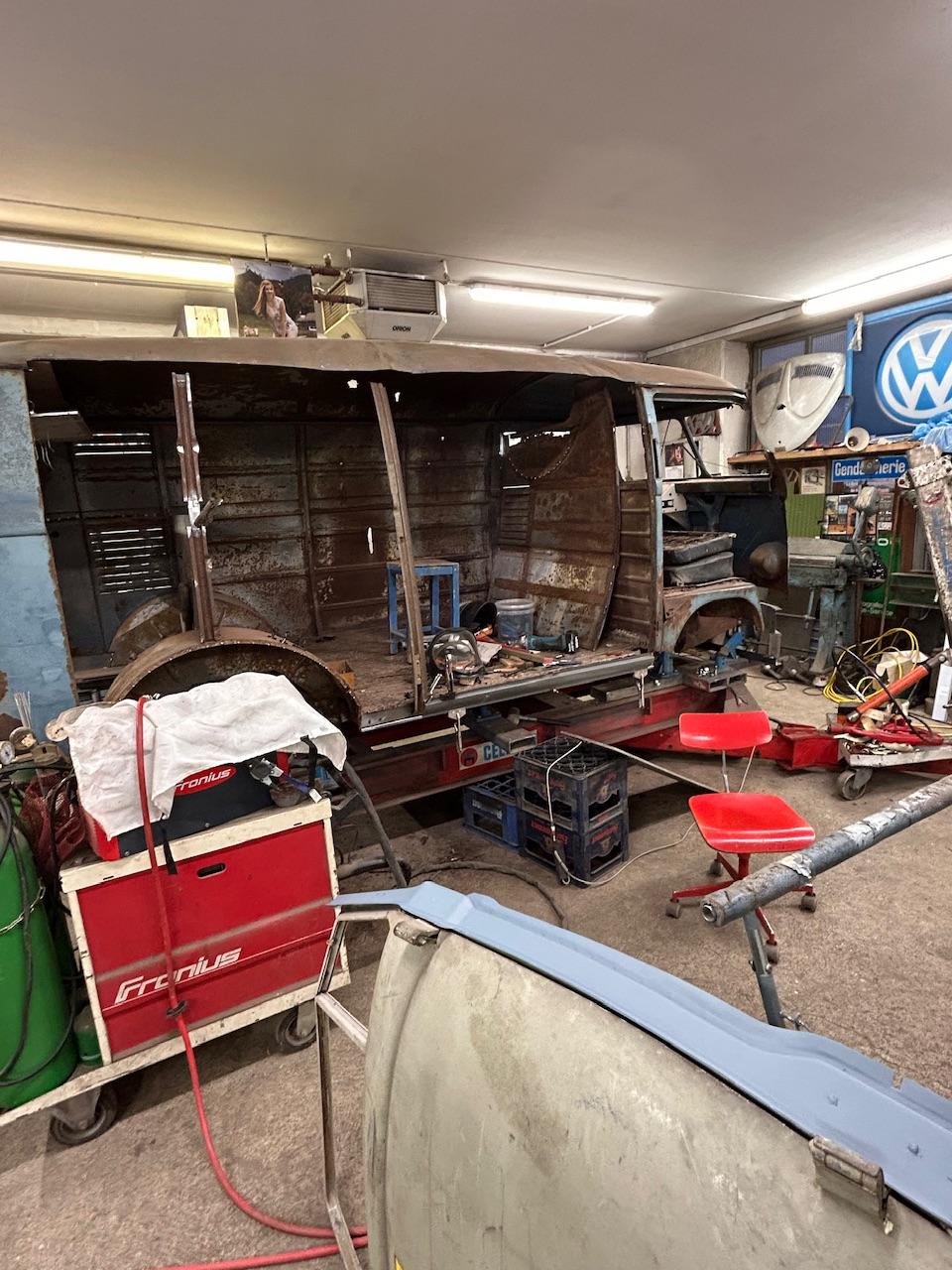 Image may have been reduced in size. Click image to view fullscreen.
