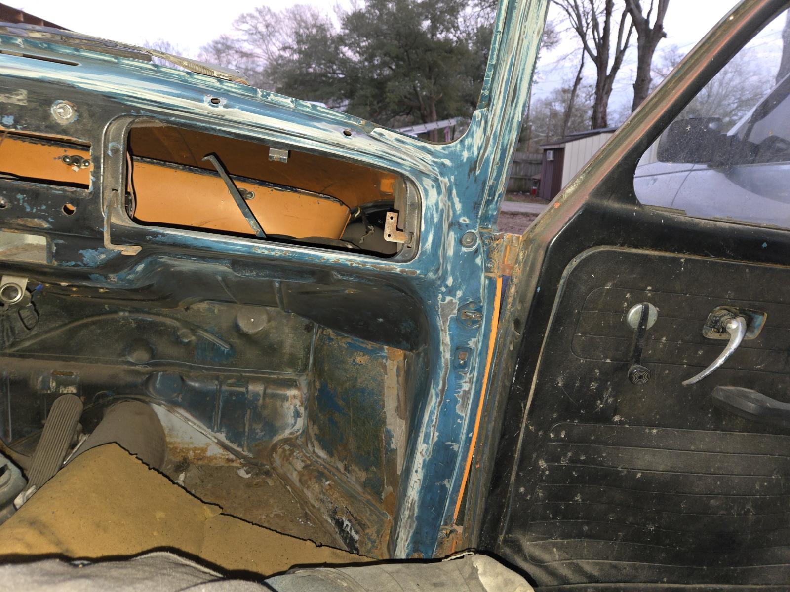 Image may have been reduced in size. Click image to view fullscreen.