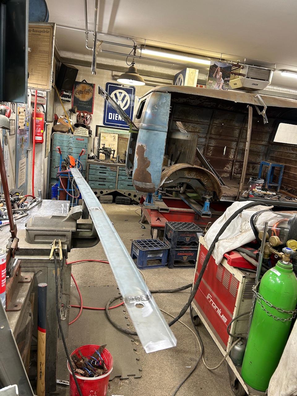 Image may have been reduced in size. Click image to view fullscreen.