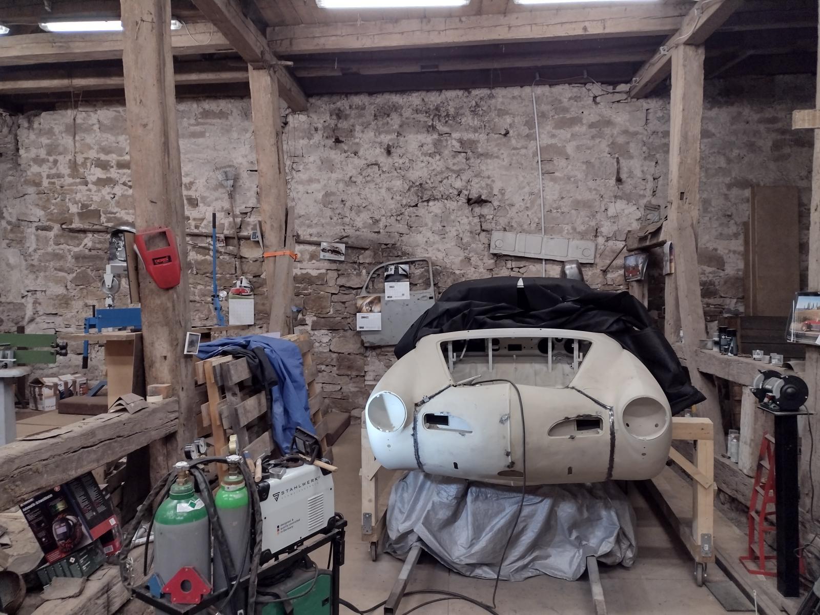 Image may have been reduced in size. Click image to view fullscreen.