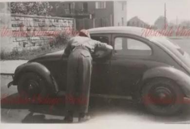 Image may have been reduced in size. Click image to view fullscreen.