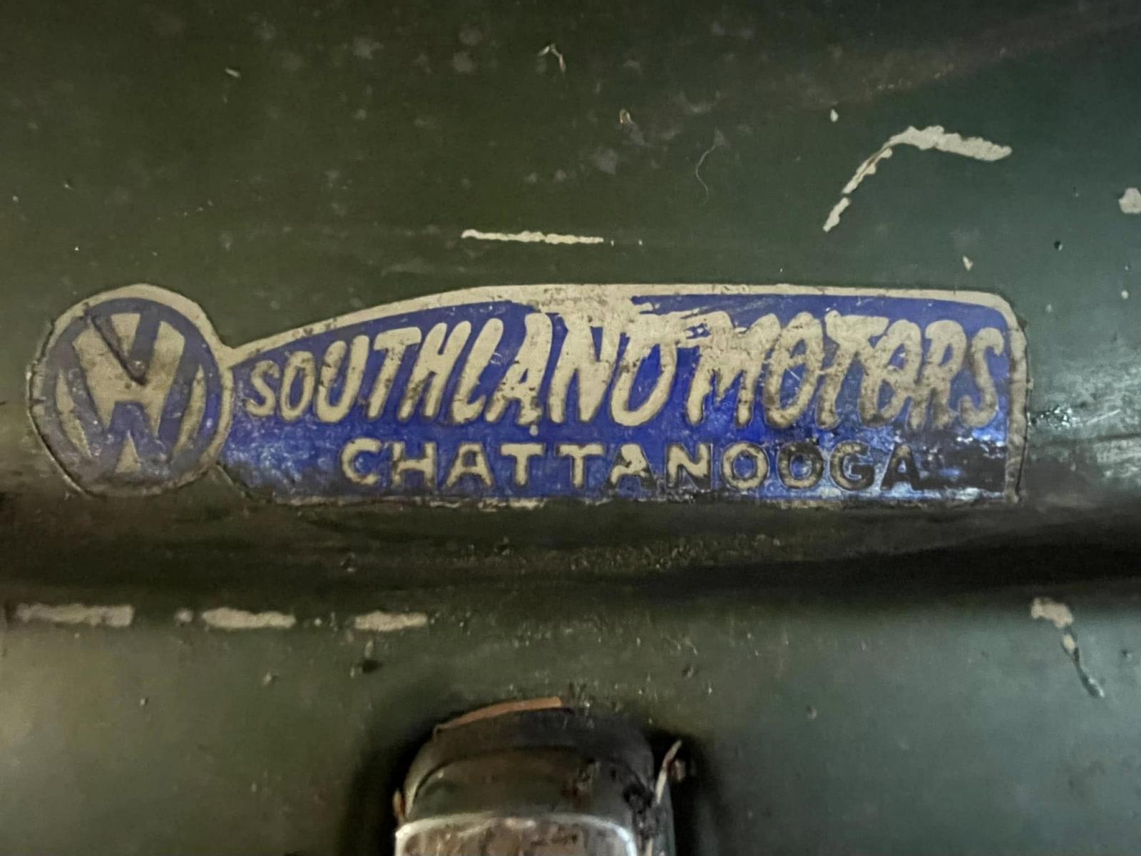 Image may have been reduced in size. Click image to view fullscreen.