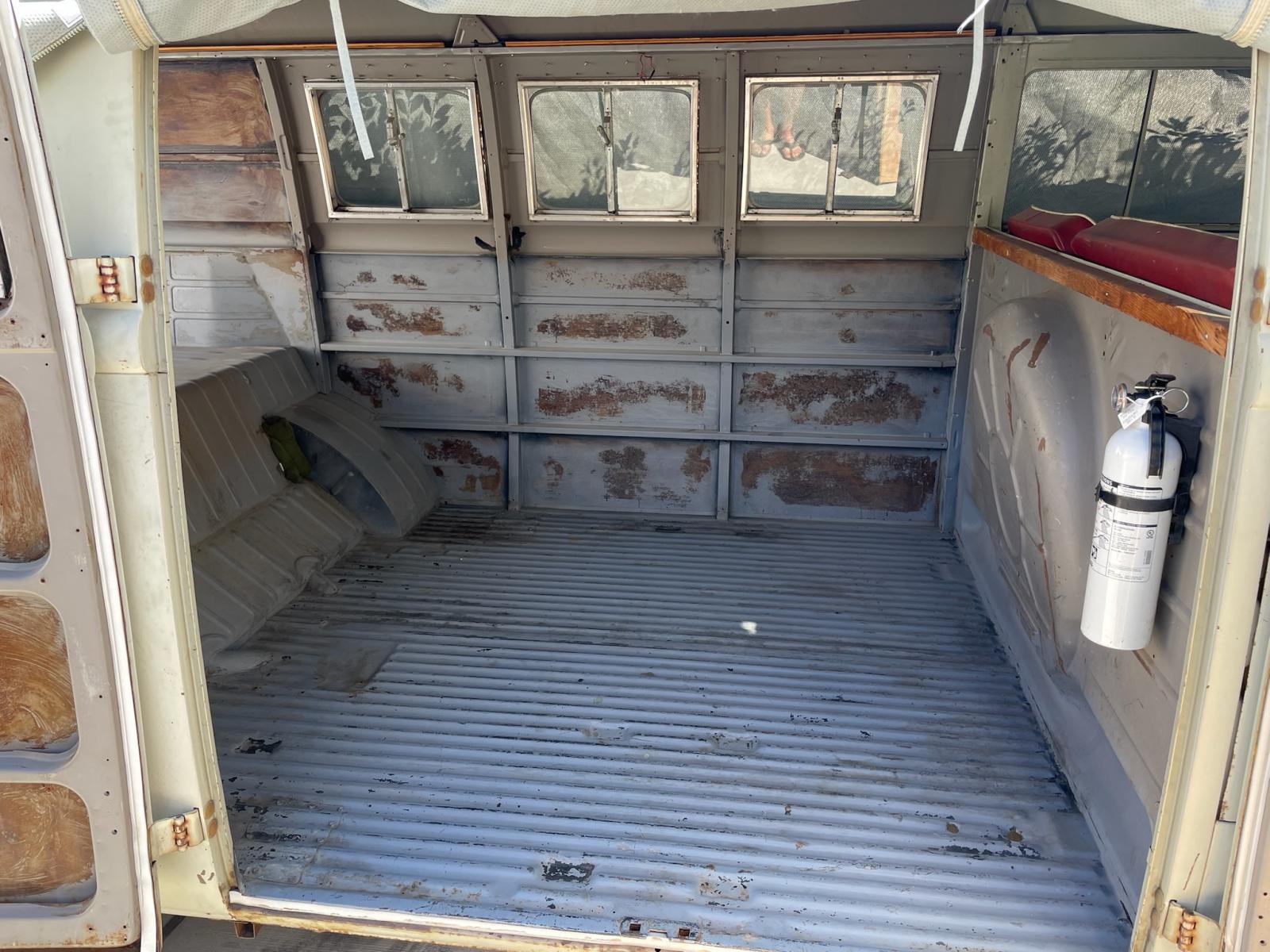 Image may have been reduced in size. Click image to view fullscreen.