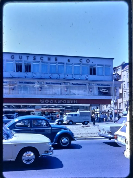 Image may have been reduced in size. Click image to view fullscreen.