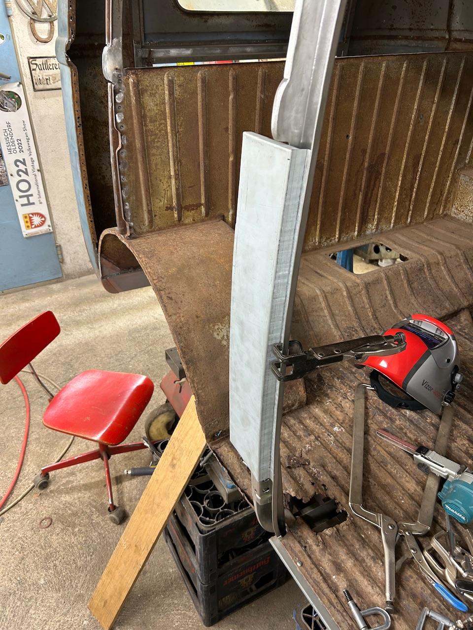 Image may have been reduced in size. Click image to view fullscreen.