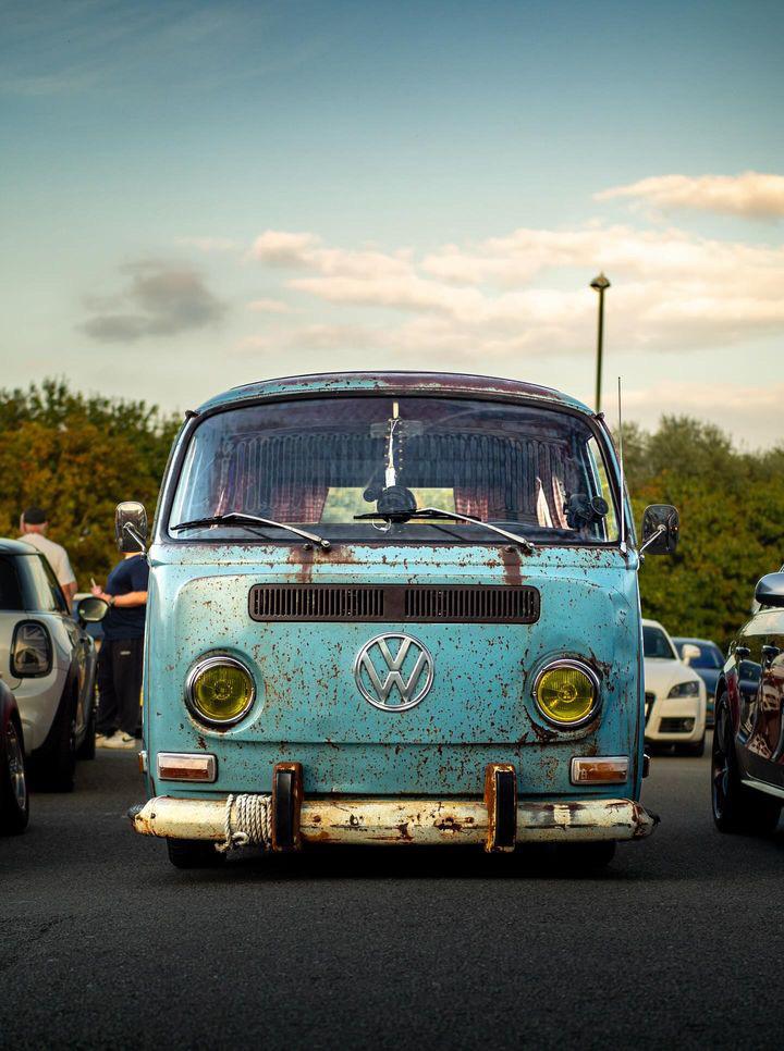 Image may have been reduced in size. Click image to view fullscreen.