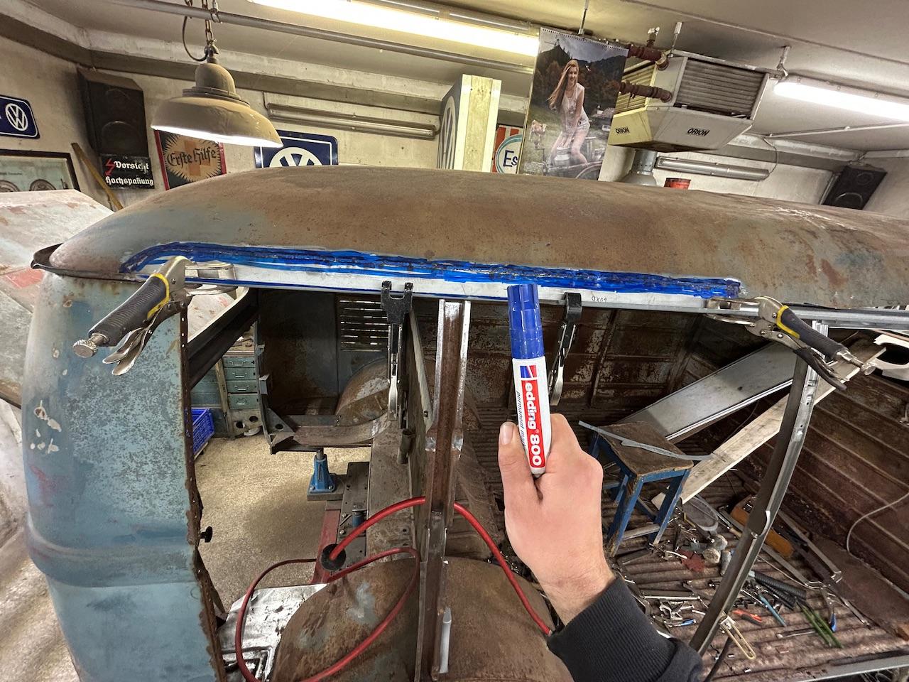 Image may have been reduced in size. Click image to view fullscreen.