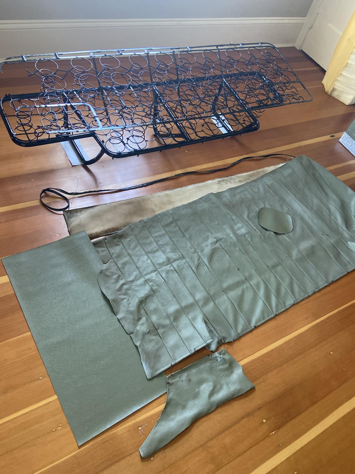 Image may have been reduced in size. Click image to view fullscreen.