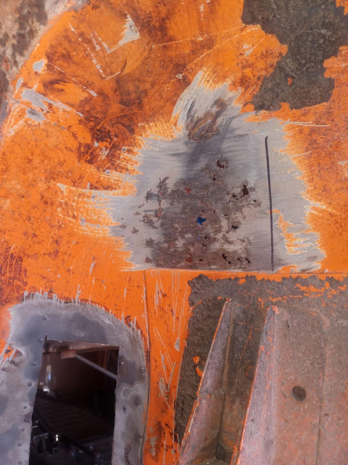 Image may have been reduced in size. Click image to view fullscreen.