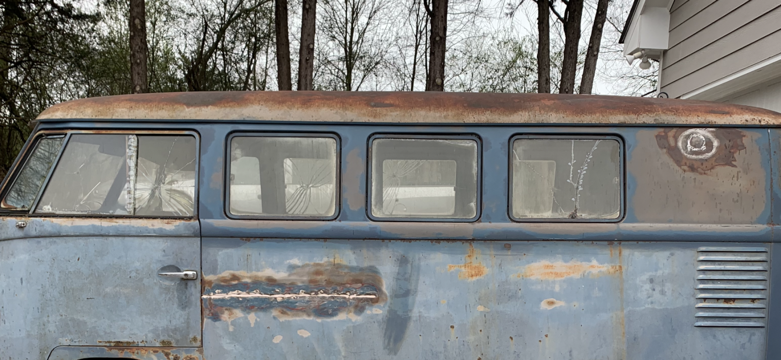 Image may have been reduced in size. Click image to view fullscreen.