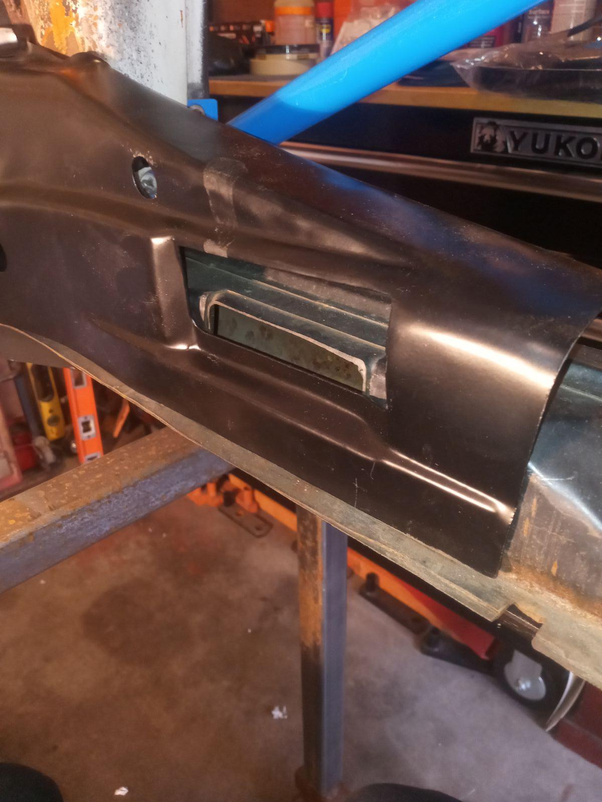 Image may have been reduced in size. Click image to view fullscreen.