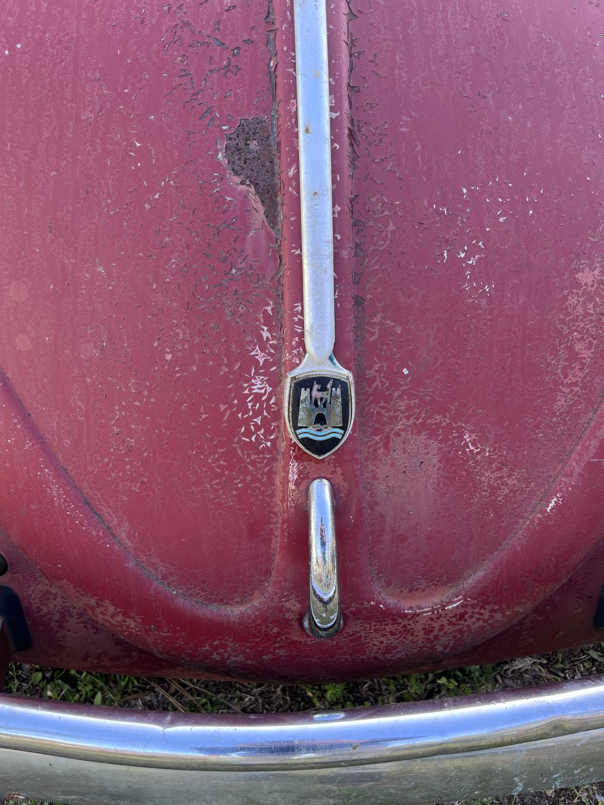 Image may have been reduced in size. Click image to view fullscreen.
