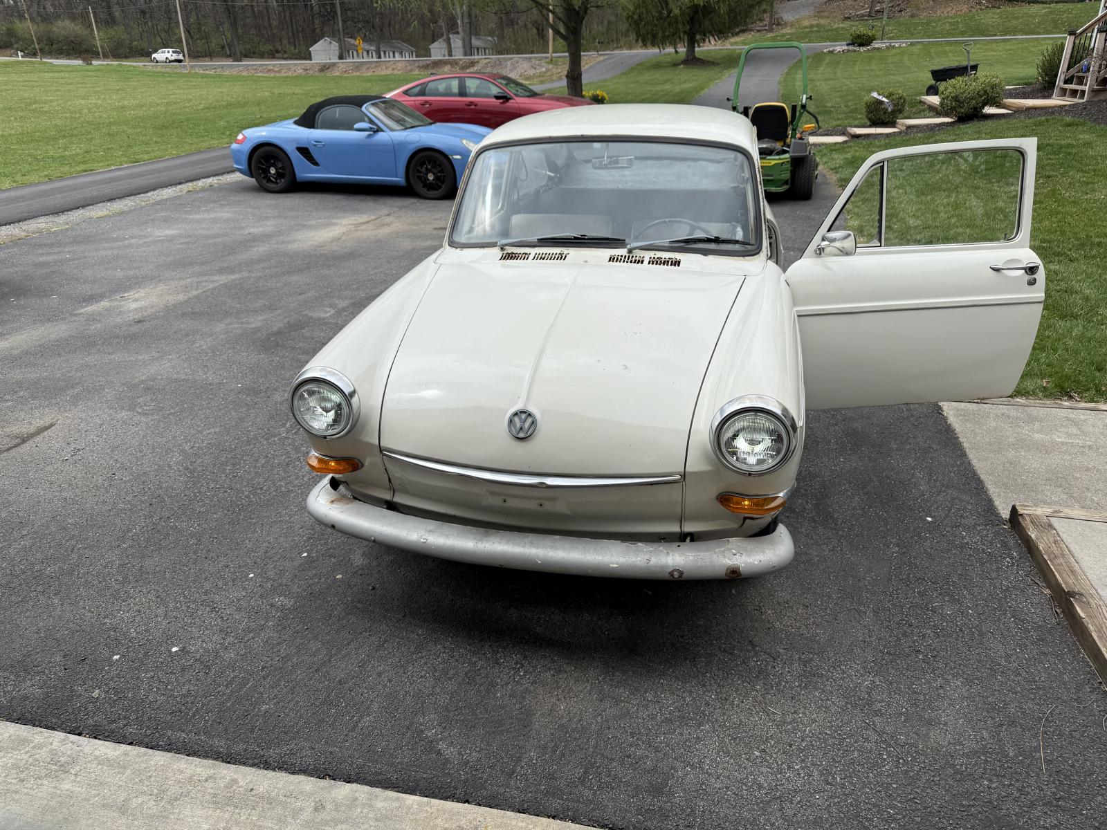 Image may have been reduced in size. Click image to view fullscreen.