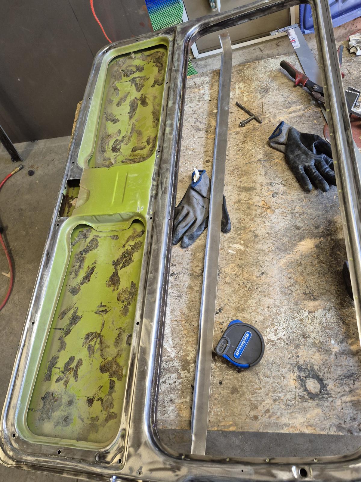Image may have been reduced in size. Click image to view fullscreen.