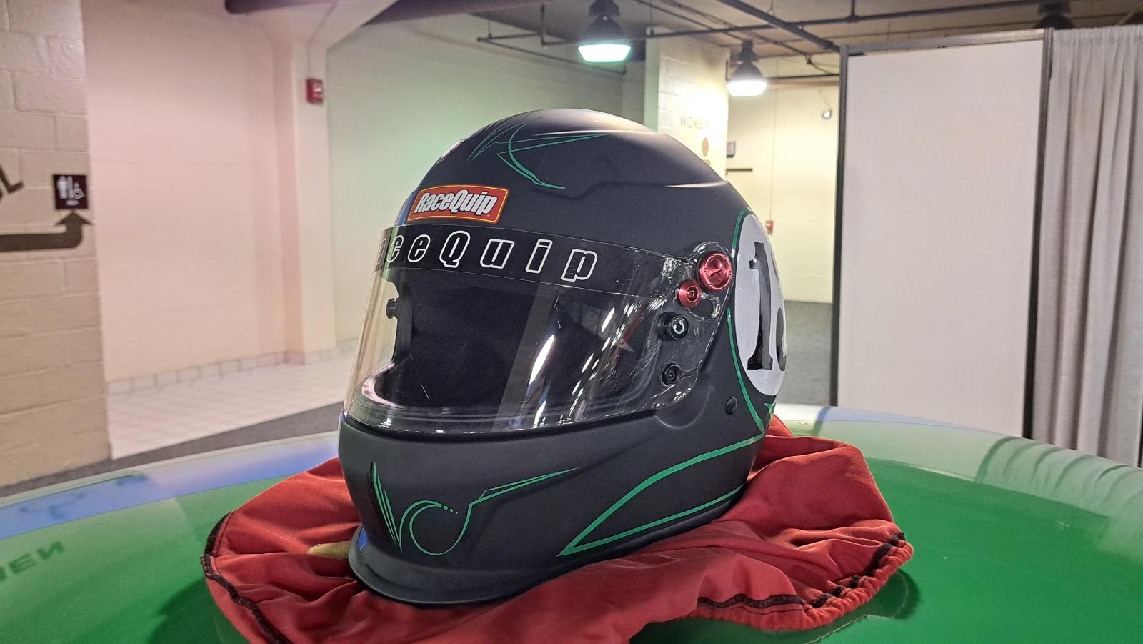 Image may have been reduced in size. Click image to view fullscreen.