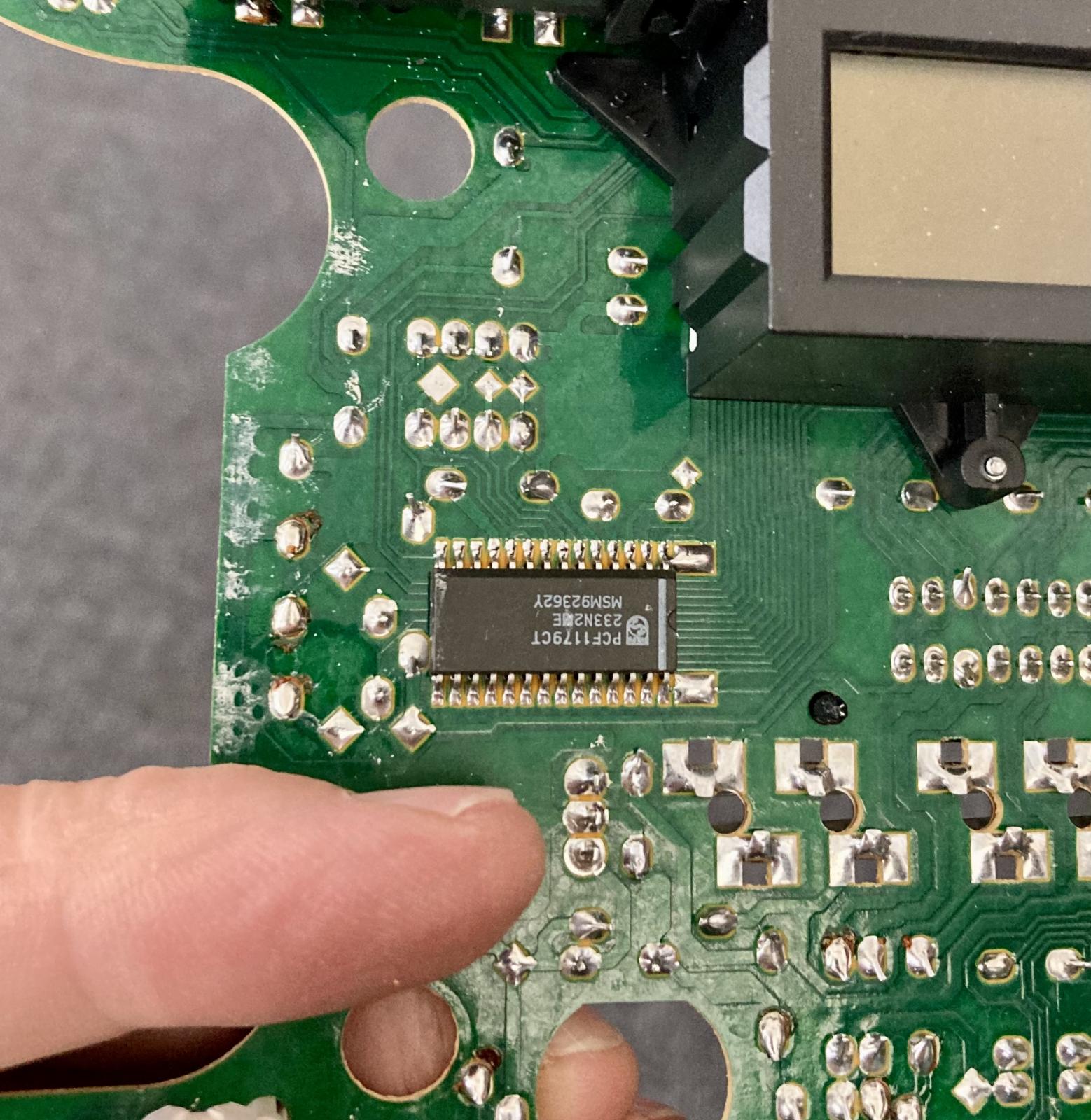 Image may have been reduced in size. Click image to view fullscreen.