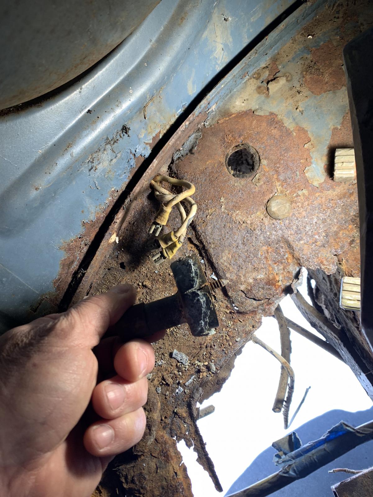 Image may have been reduced in size. Click image to view fullscreen.