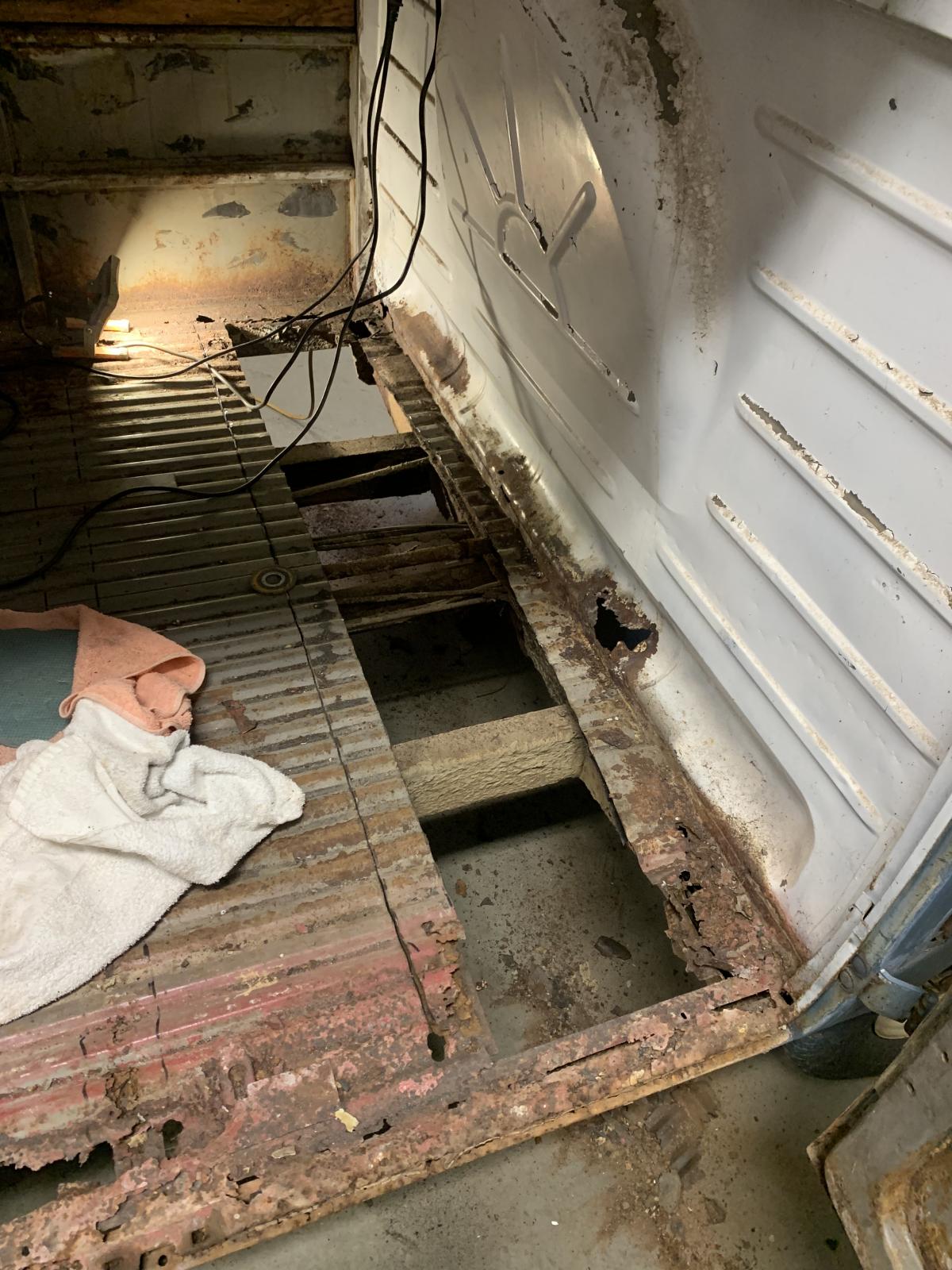 Image may have been reduced in size. Click image to view fullscreen.