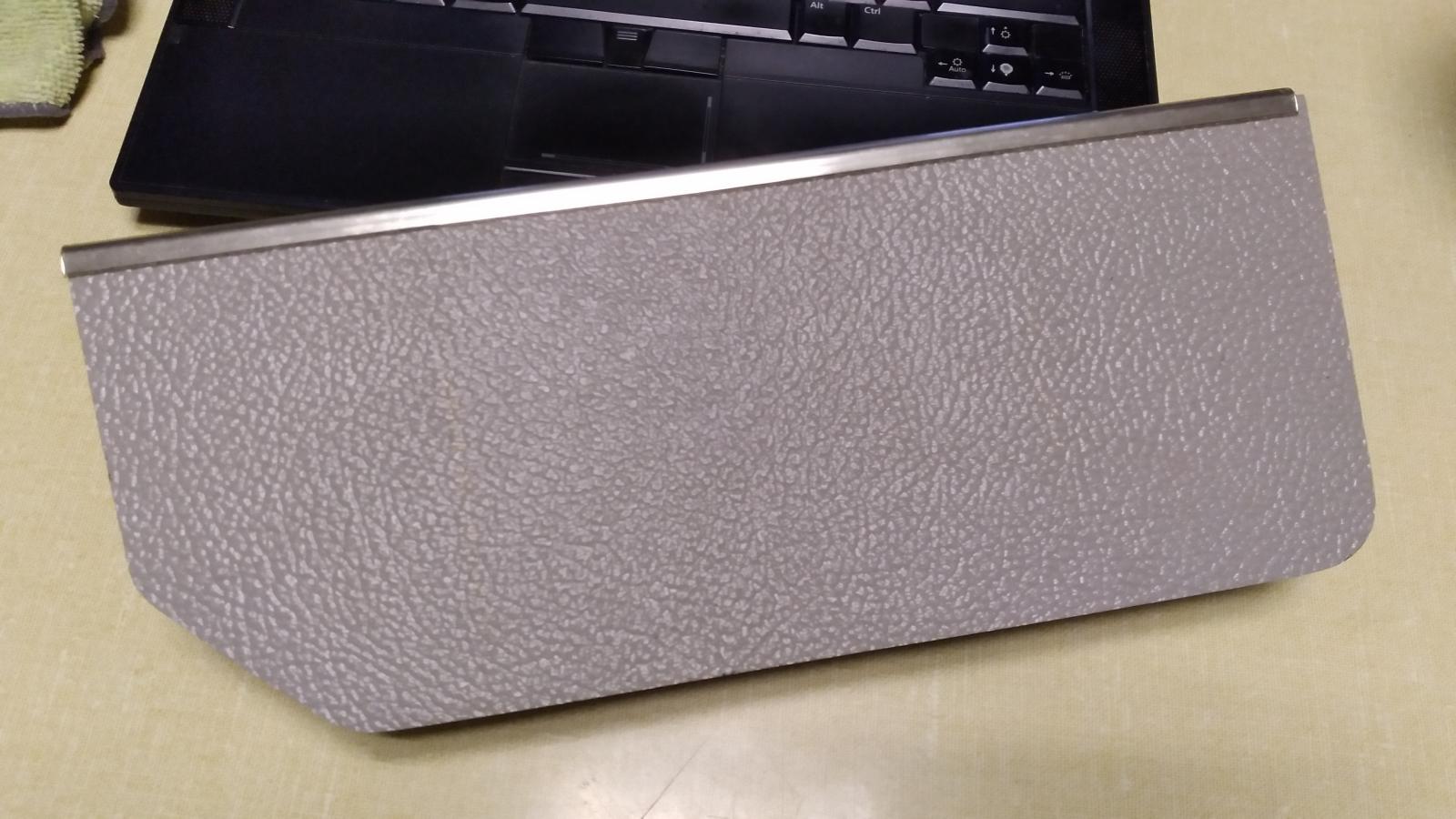 Image may have been reduced in size. Click image to view fullscreen.