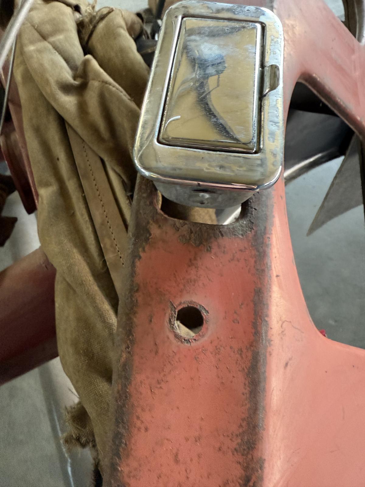 Image may have been reduced in size. Click image to view fullscreen.