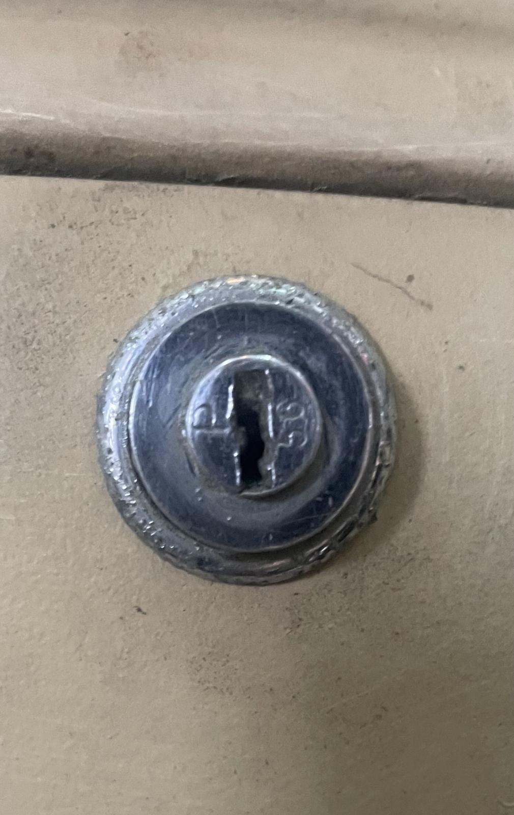 Image may have been reduced in size. Click image to view fullscreen.