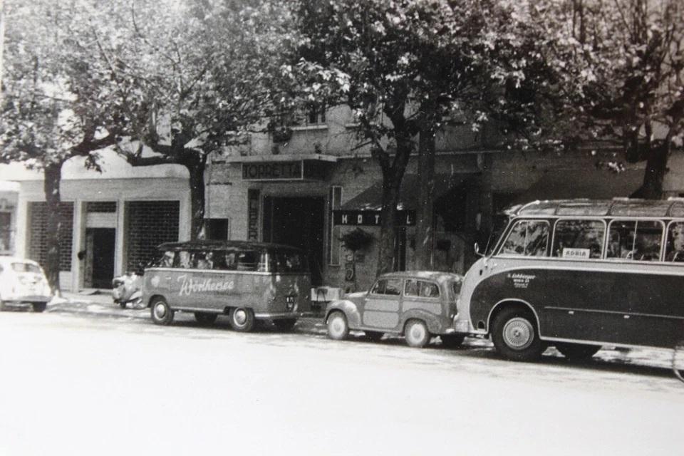 Image may have been reduced in size. Click image to view fullscreen.