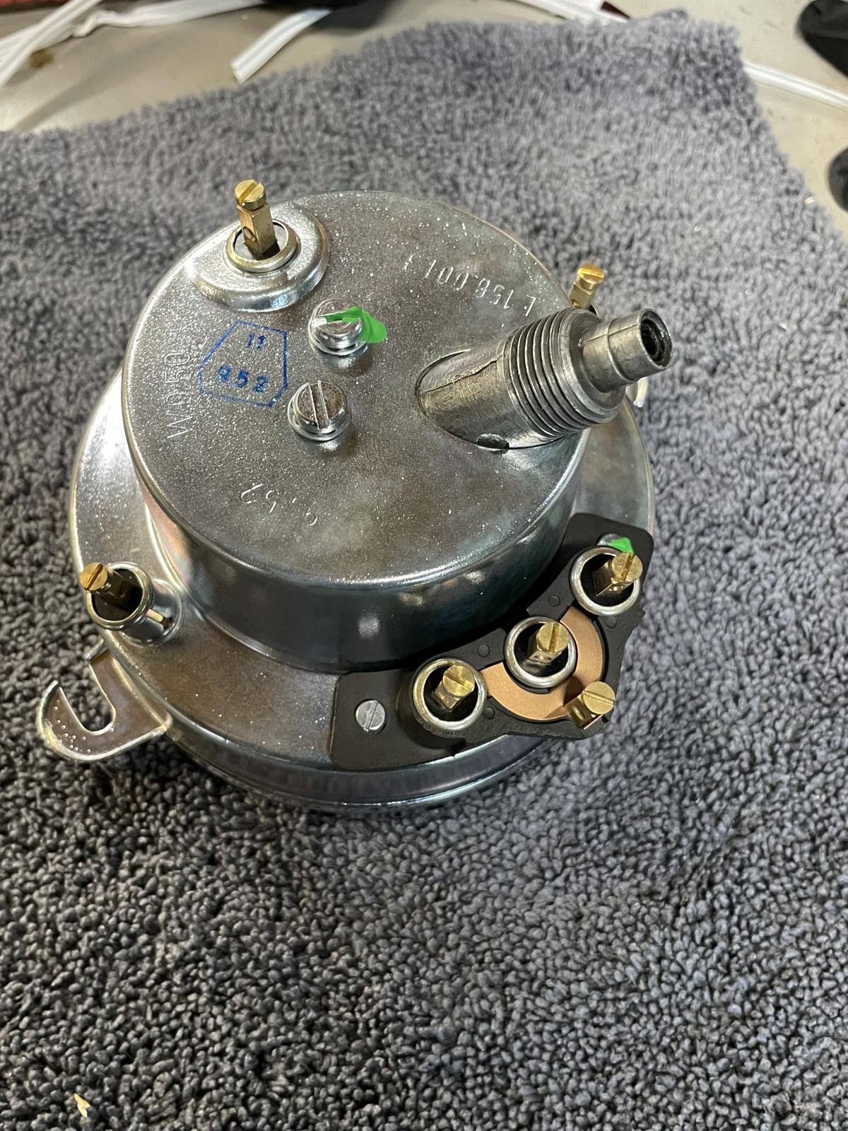 Image may have been reduced in size. Click image to view fullscreen.