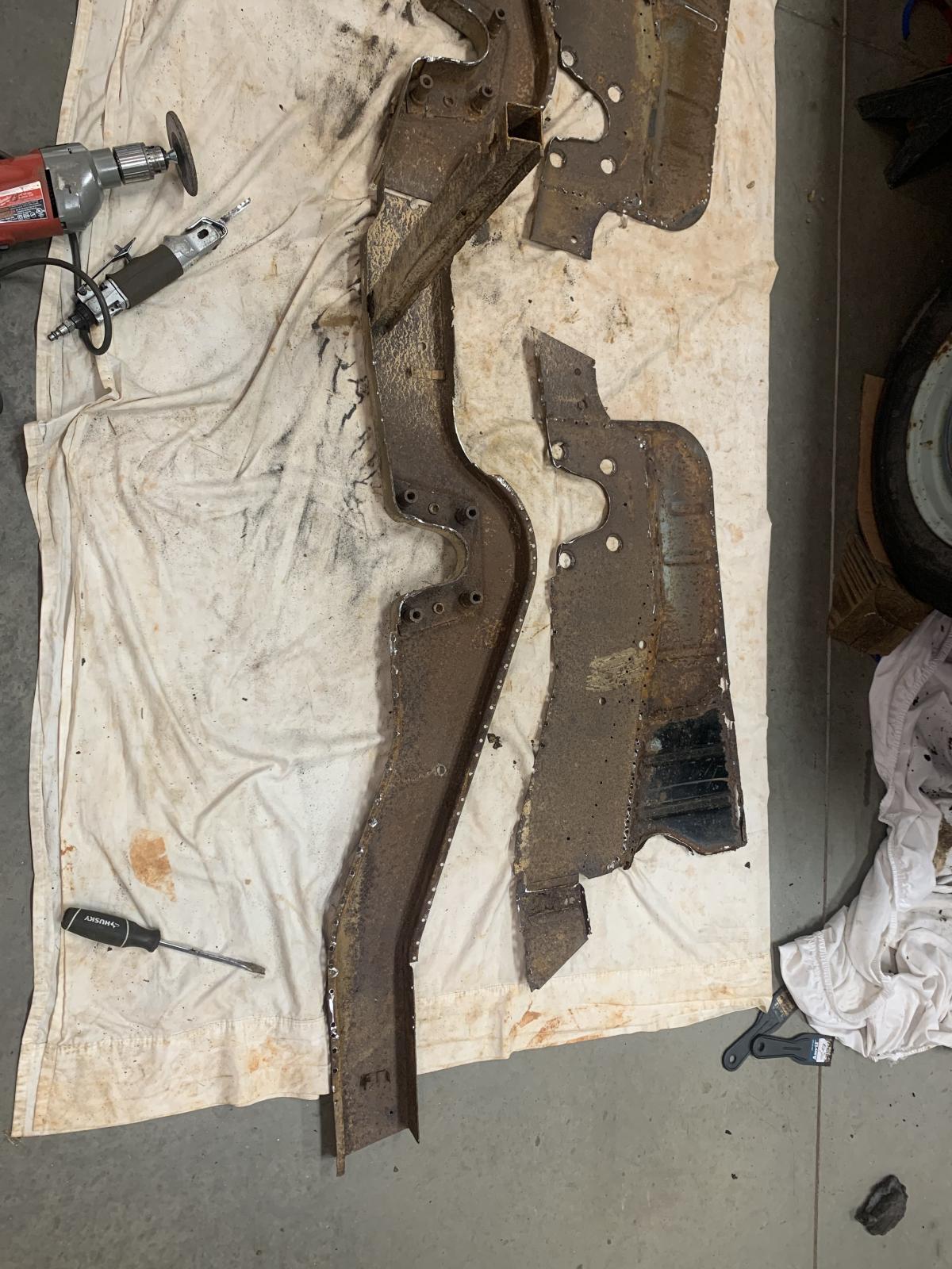 Image may have been reduced in size. Click image to view fullscreen.
