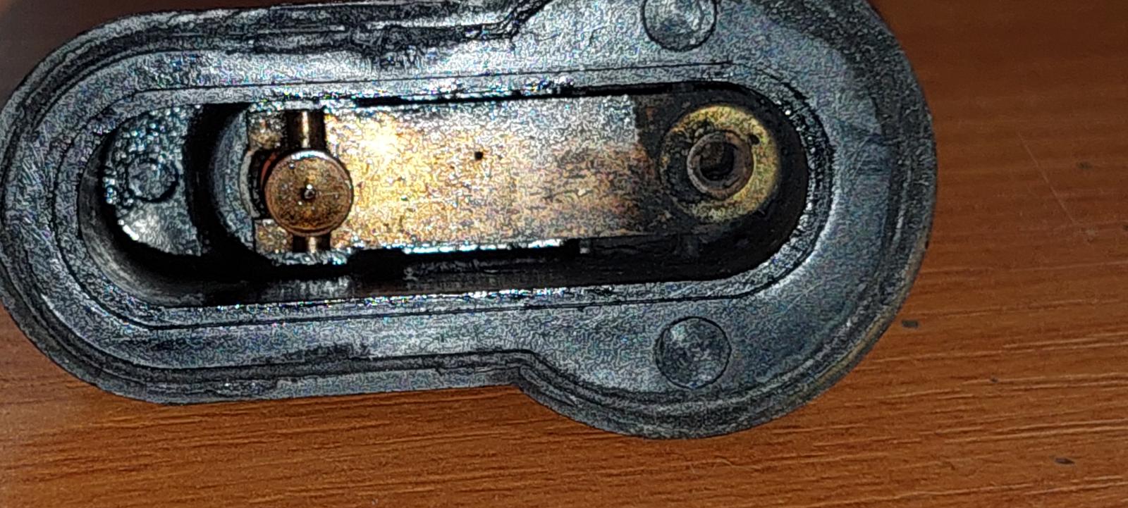 Image may have been reduced in size. Click image to view fullscreen.