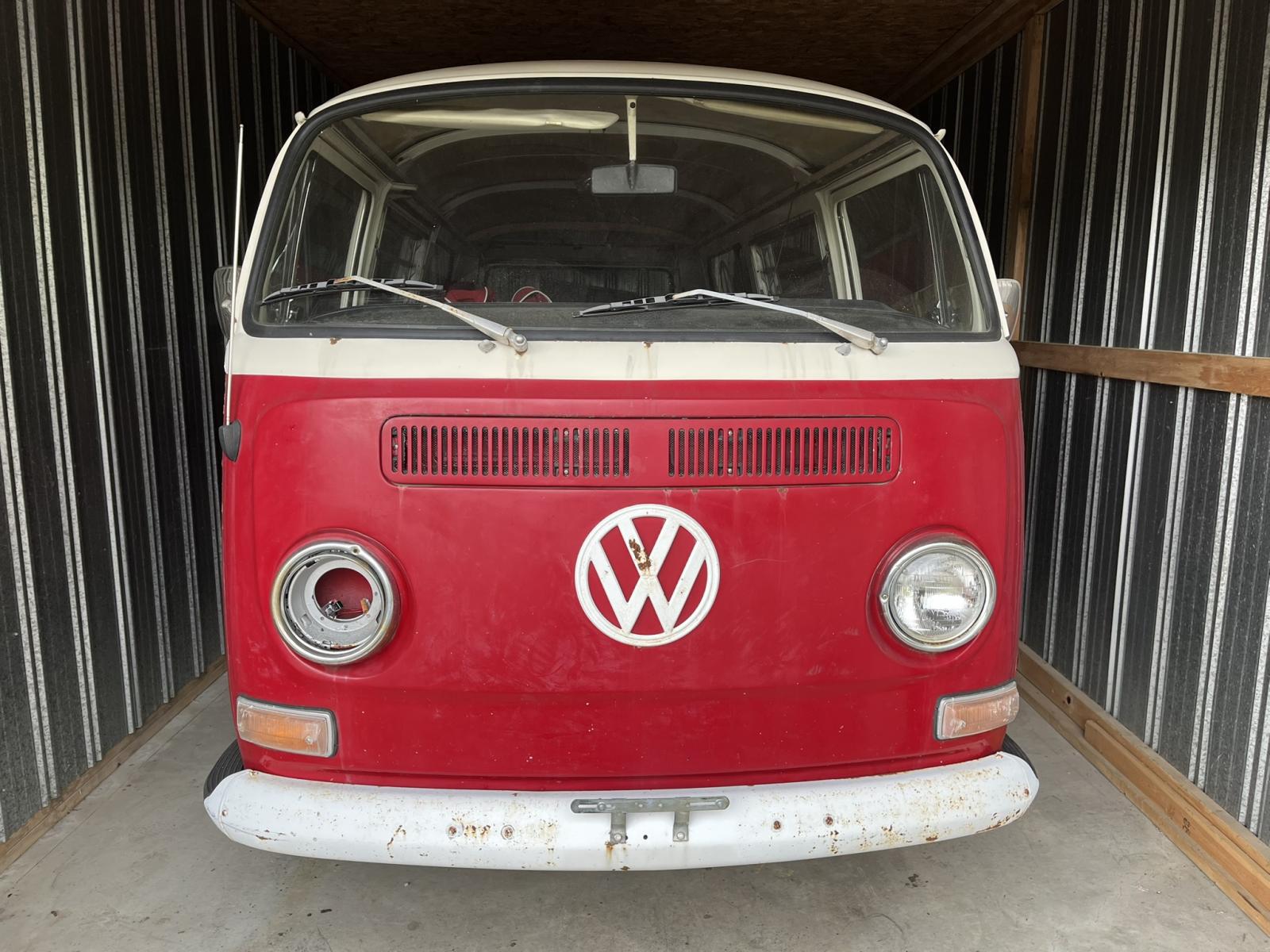 Image may have been reduced in size. Click image to view fullscreen.