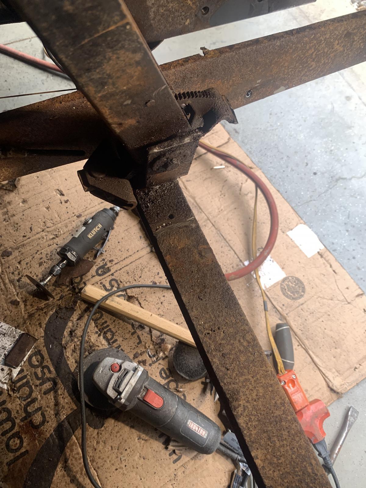 Image may have been reduced in size. Click image to view fullscreen.