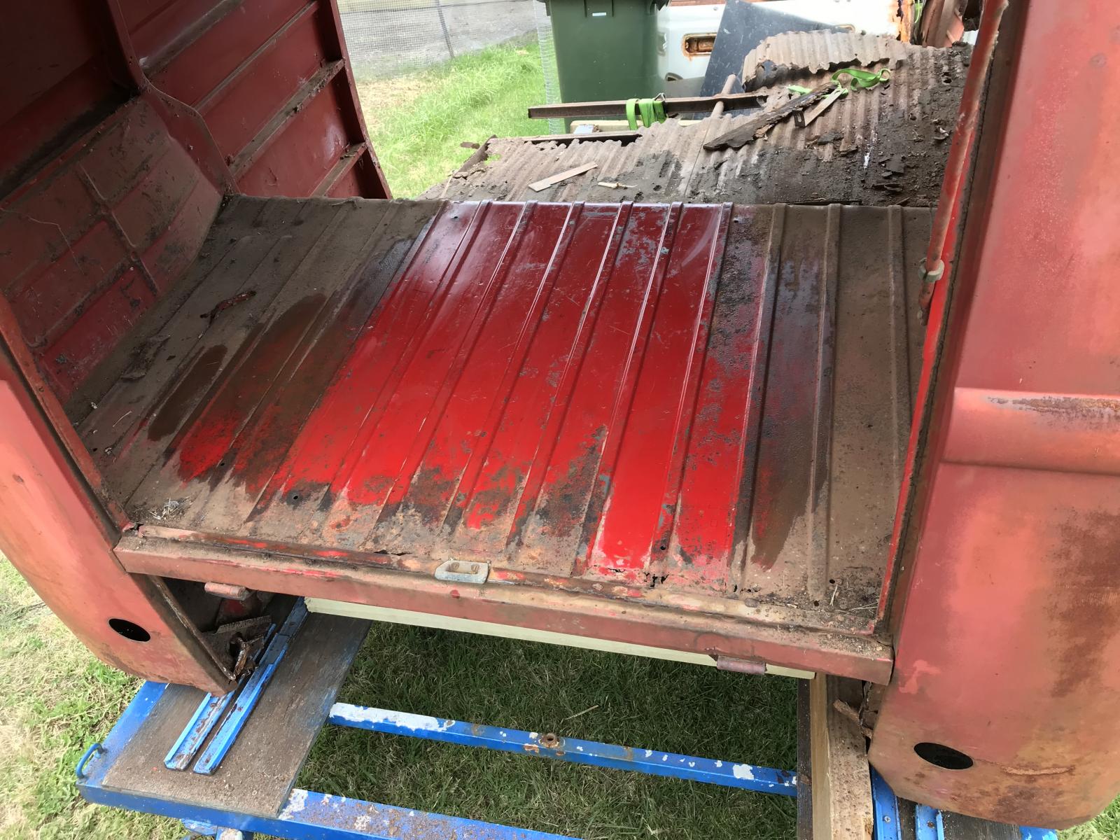Image may have been reduced in size. Click image to view fullscreen.
