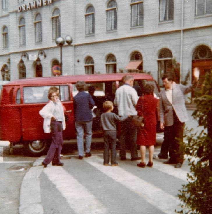 Image may have been reduced in size. Click image to view fullscreen.