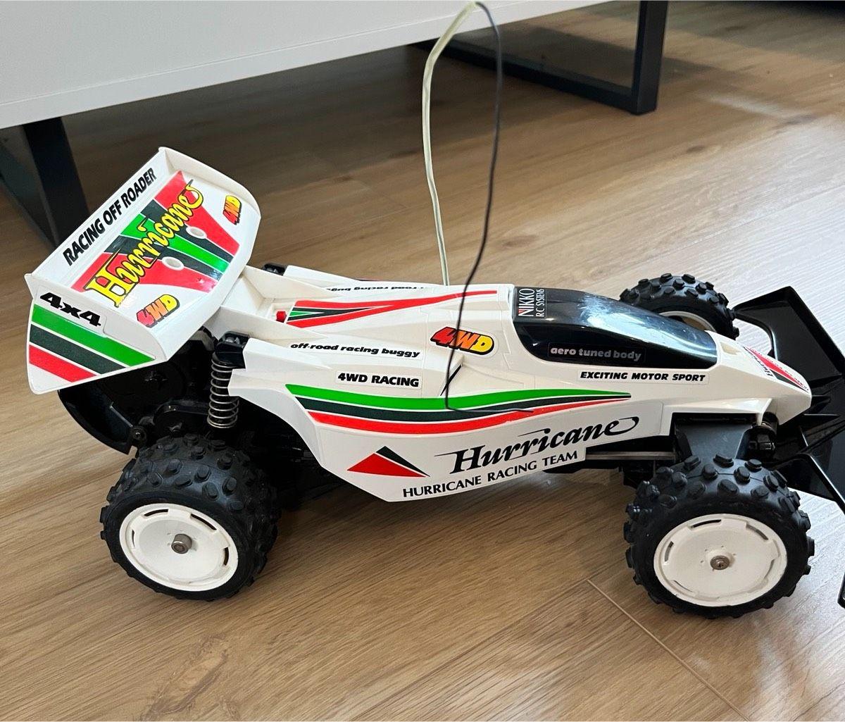Image may have been reduced in size. Click image to view fullscreen.