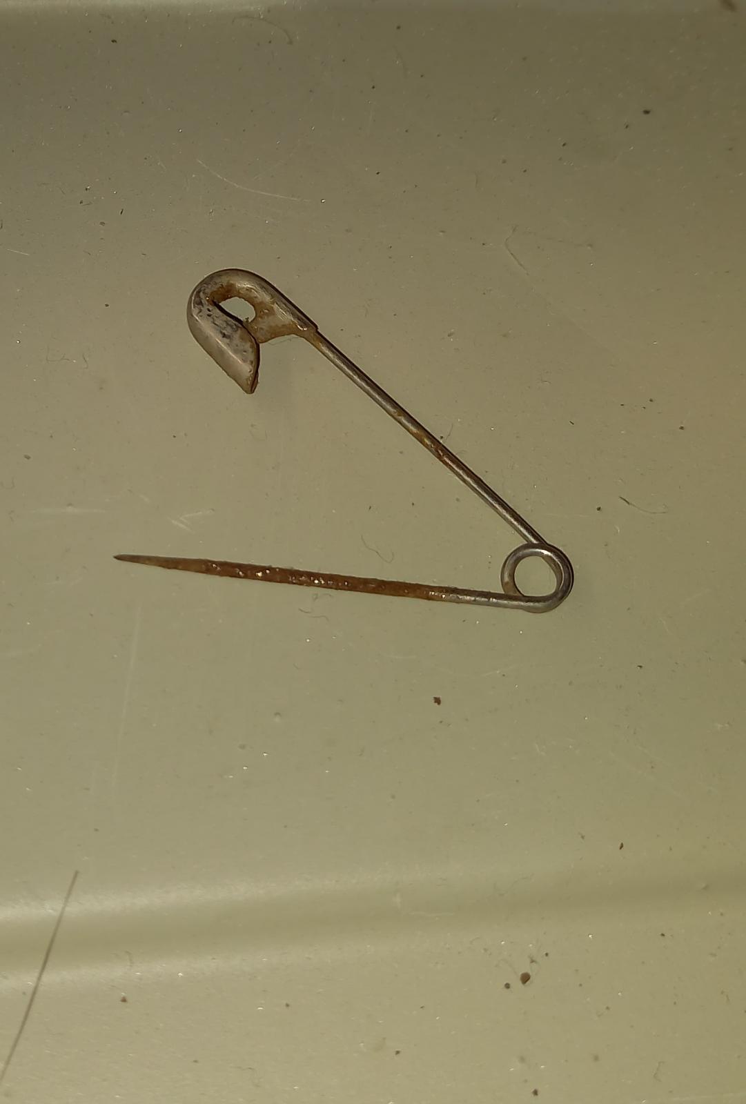 Image may have been reduced in size. Click image to view fullscreen.