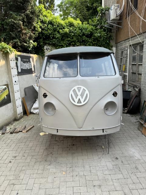 Image may have been reduced in size. Click image to view fullscreen.