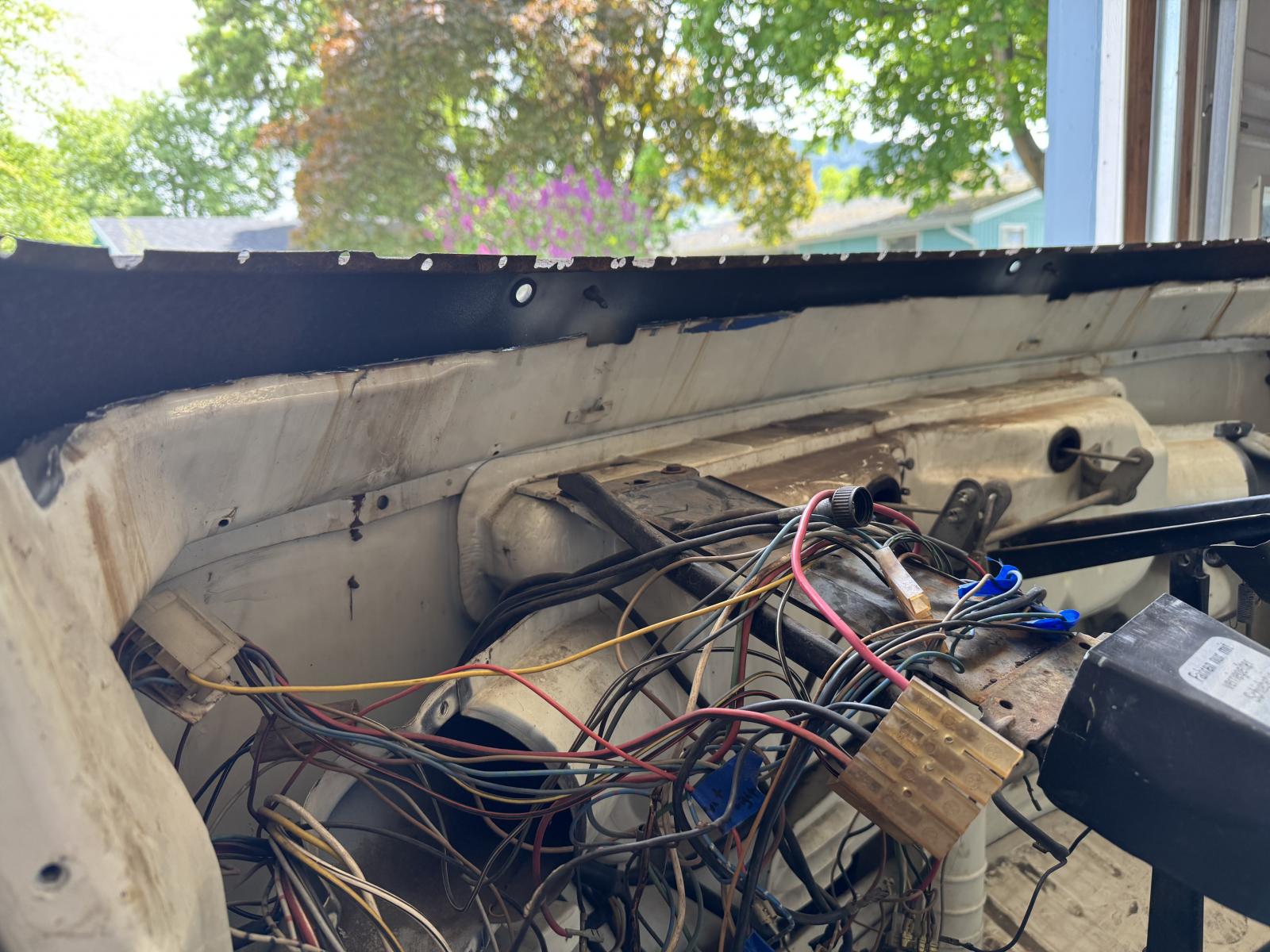 Image may have been reduced in size. Click image to view fullscreen.