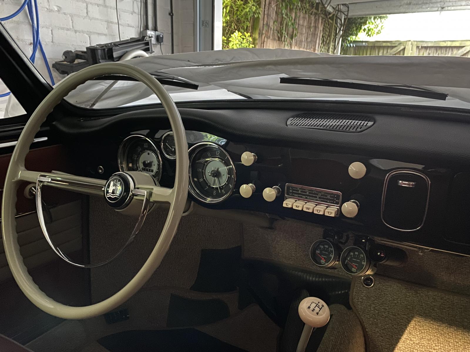 Image may have been reduced in size. Click image to view fullscreen.